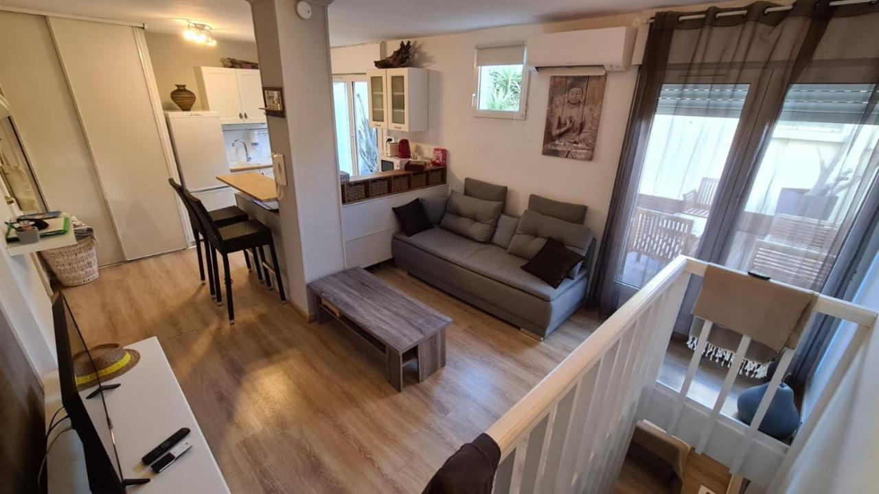 Appartement Atypique En Duplex 팔라바 레 플로 외부 사진
