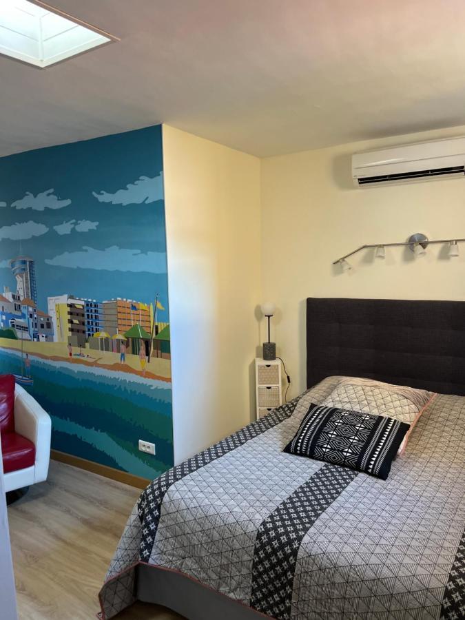 Appartement Atypique En Duplex 팔라바 레 플로 외부 사진